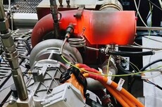 纯电动汽车可拆卸“充电宝”,长安旗下湖南天雁首台动力涡轮发电机成功点火