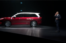 比亚迪发布D级旗舰SUV大唐：纯电续航950公里，预计上半年上市