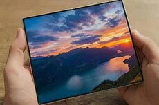 消息称某厂今年新机有阔屏大折叠、阔屏直板机、超大屏Air等