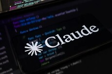 AI大模型Claude入列美军始末