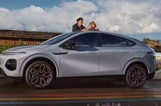 小鹏G6超级增程轿跑SUV定档3月6日上市，宣称“六项全能 一步到位”