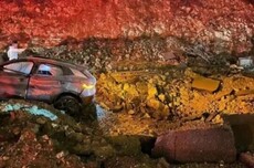 比亚迪扛下一枚导弹