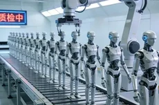 2025年国内发布人形机器人产品超330款，整机企业超140家