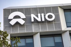 蔚来发布2025年财报：Q4营收346.5亿，调整后营业利润首度转正