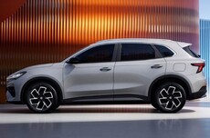 上汽MG 4X SUV亮点公布：可发光LOGO、地平线博弈大模型，支持OPPO智行生态互联