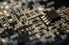 日本政府目标到2040年实现40万亿日元本土半导体年销售额