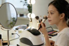 售价3000成本仅100元，谁在精准收割“县城贵妇”？｜315特辑