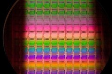 俄罗斯光刻机破冰！已搞定自研350nm光刻机