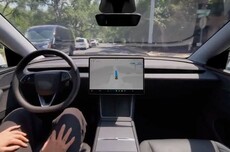 前Uber自动驾驶负责人：我开着特斯拉FSD撞车了，孩子就在后座