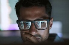 软硬一体大整合，大厂决战AI硬件