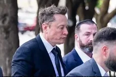 马斯克440亿美元收购推特前涉嫌误导投资者，或面临26亿美元赔偿