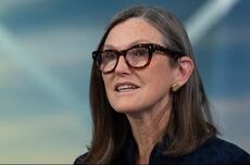 木头姐最新研判：AI正与四大前沿科技深度共振，引发史无前例“大加速”