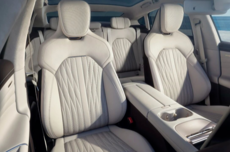 雷军否决汽车前排加睡眠头枕提议