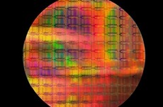 崩盘！日本百年光学巨头面临巨额亏损：光刻机业务彻底溃败