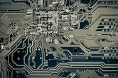 SEMI：今年全球半导体产业营收有望提前突破1万亿美元