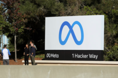 突发！Meta正式裁员，昨晚就通知员工在家办公