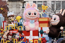 别被泡泡玛特的股价骗了