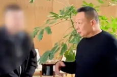 于东来与供应商交流：做企业别急着回本 要对员工好