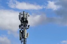 工信部：截至2月末5G移动电话用户达12.35亿户