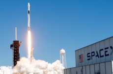 SpaceX计划最早本周提交IPO申请 估值1.25万亿美元