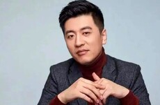 张雪峰多个社交平台头像变灰