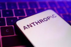Anthropic史上最强AI模型曝光，美国网安概念股全线暴跌