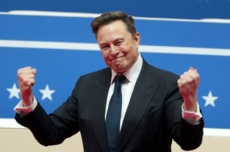 马斯克粉碎华尔街规矩?SpaceX据称拟将至多30%新股留给散户