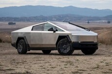 特斯拉新专利：拖车变“充电宝”