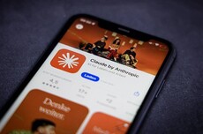 智能体大战升温：Claude可代用户操作电脑 AI代理走向实用化