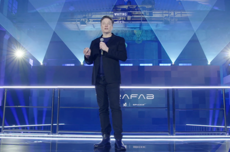 官宣！马斯克开造2nm芯片