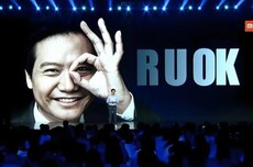 小米青黄交接：增长靠汽车，压力在手机