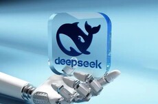 连续“罢工”后编码风格突变，DeepSeek大招来了？