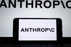 Anthropic版“龙虾”Conway曝光：7*24小时AI待命