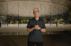 苹果50岁这天库克谈iPhone与未来：下个爆款在“软硬服交汇点”