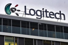 继“骂消费者像狗”后,罗技商店页面竟现狗爪配图