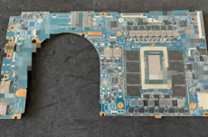 NVIDIA首款笔记本N1 SoC主板实物曝光：配备128GB内存 支持Windows