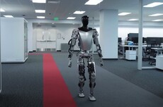 无人车满街跑、机器人连夜“健身”，北京亦庄路上跑的东西还是太复杂了