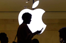 日经：苹果可折叠iPhone遭遇工程挫折 首批出货或推迟数月