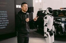 贾跃亭宣布法拉第未来2026年将交付1000+机器人