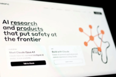 Anthropic年化收入已超过300亿美元 部署约3.5吉瓦AI算力