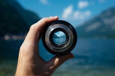 造谣成本这么低了吗!300多人被带走调查 监控漏洞致伊朗被炸等:海康威视都看笑