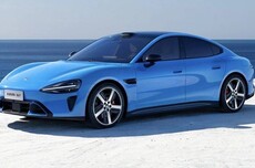 雷军晒新一代SU7设计师手稿：全新进气格栅+内置4D毫米波雷达