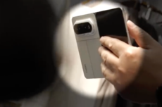 华为Pura X Max横向阔折叠手机外观再曝,官方称“老余说这条可以发”