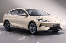 比亚迪领汇e7官宣4月15日上市，闪充版正陆续到店