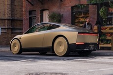 报道称特斯拉启动无方向盘Cybercab量产：首批14台已部署