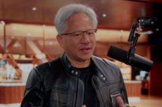 老黄公开叫阵谷歌，一个能打的都没有！首次承认低估了Anthropic