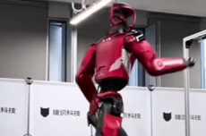 镜识科技Bolt人形机器人奔跑速度提升至11米/秒