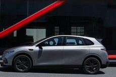 零跑Lafa5 Ultra上市，11.88万元起