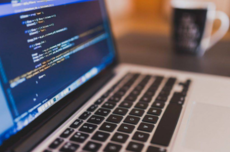 第一批学AI的大学生，已经笑不出来了