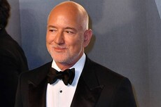 贝索斯的神秘AI初创或将首轮募资 成立仅半年估值380亿美元